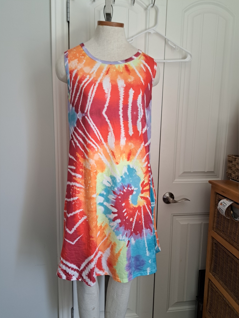 TIE DYE Summer beachy Dress Bold Colorburst Resort Pockets Comfy Sz M